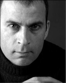 مسلم منصوری کارگردان فیلم"احمد شاملو،شاعر بزرگ آزادی"