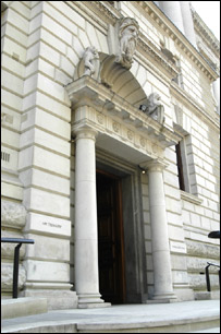hm_treasury_bbc203.jpg