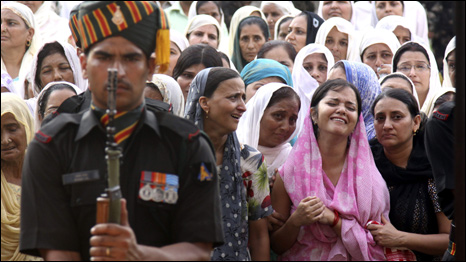 Funeral en la frontera indo-paquistaní (Foto: AP)