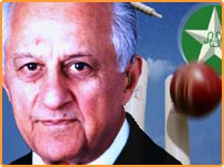 کھلاڑی کیوں نہیں؟