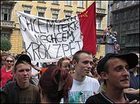 Demonstrace proti zásahu při CzechTeku