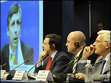 Czech Prime Minister Jan Fischer addresses EU leaders, 7 Oct 09