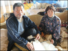 石泽贡(左)、喜久代(右)夫妇(照片均由古川诚先生提供)