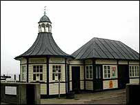 Ha'penny Pier exhibition centre