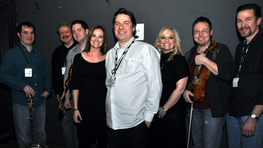 Alecia Nugent band backstage with Donald MacInnes at the Old Fruitmarket. Photo by Julie Broadfoot