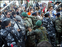 تظاهرات خانواده های زندانيان