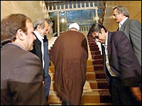 هاشمی در ديدار با هنرمندان