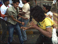 उत्तर भारतीयों की पिटाई (फ़ाइल फ़ोटो)