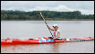 Helen Skelton em seu caiaque no início da travessia