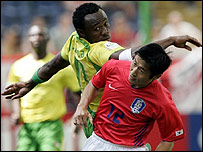 कादर और ली