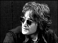  ساٹھ کی دہائی میں جان لینن دیوانگی کی حد تک مقبول تھے۔