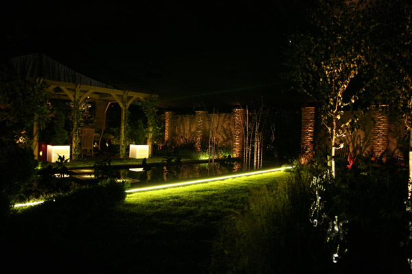 Hampton Court Palace Flower Show 2011