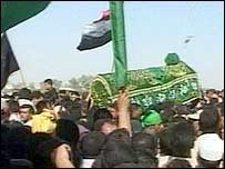 Bağdat'ta dini yürüyüş yapan Şiiler