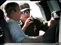 Presidente americano, George W. Bush, na fronteira com o México