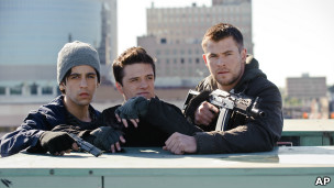 《赤色黎明》剧照