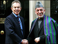 टोनी ब्लेयर और हामिद करज़ई