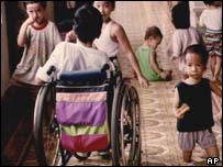 Trẻ tàn tật ở Việt Nam