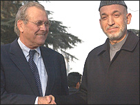 رامسفلد و کرزی - تصوير آرشيوی