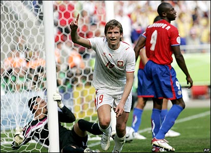 波兰队博萨基进球