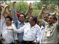 हड़ताली कर्मचारी