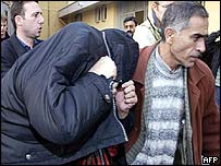 विस्फोट के संदिग्ध