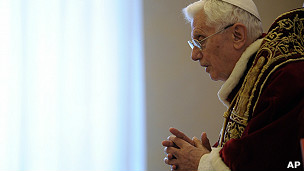 教宗本篤十六世在梵蒂岡與樞機主教們開會時講話（11/2/2013）