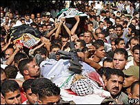 Öldürülen bir militanın cenazesi