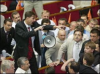 бійки в парламенті 