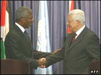 محمود عباس رهبر فلسطينيان و کوفی عنان