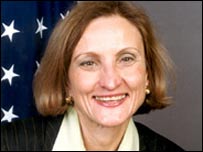 Donna Hrinak, ex-embaixadora dos EUA no Brasil (foto: site do Departamento de Estado dos EUA)