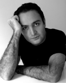 کیارش انوری کارگردان فیلم دوئت