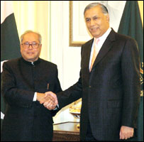 پرنب مکھرجی اور شوکت عزیز