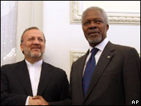 Kofi Annan e Manouchehr Mottaki