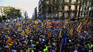 Manifestação separatista em Barcelona (AP)
