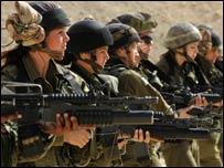 महिला सैनिक