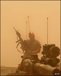 سربازان آمریکایی در گرمسیر