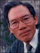 Giáo sư Trần Khuê