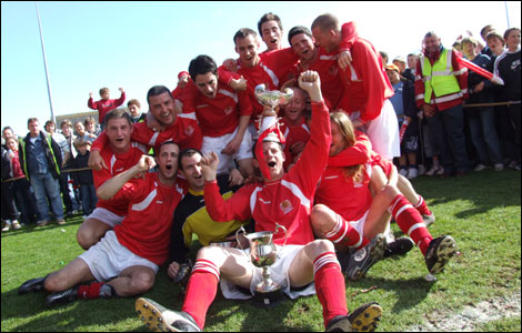 Jersey team celebrate winning the 2006 Muratti