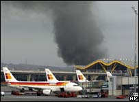 Explosão de bomba no aeroporto internacional de Barajas, em Madri
