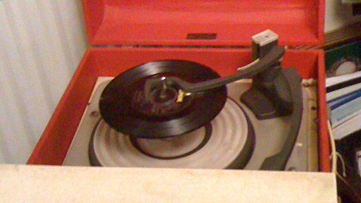 Andrew Lowe talks about his Dansette Major Record Player Andrew Lowe talks about his Dansette Major Record Player