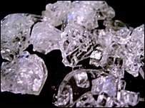 ناشکن لوښی چې مات شوی