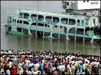 بنگلہ دیش میں کشتی ڈوب گئی (فائل فوٹو)