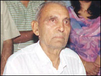 सीस राम ओला