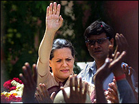 सोनिया गाँधी