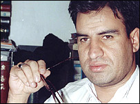 بصير احمد حسين زاده، نويسنده کتاب