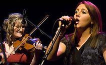 Young Folk Award winners Jeana Leslie and Siobhan Miller perform.