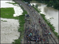 असम में बाढ़ का एक दृश्य-फ़ाइल फ़ोटो