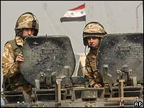 Basra'daki İngiliz askerleri