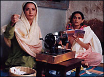 बेनेगल की फ़िल्म हरी-भरी एक दृश्य