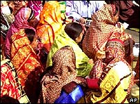 خواتین کی کشتی